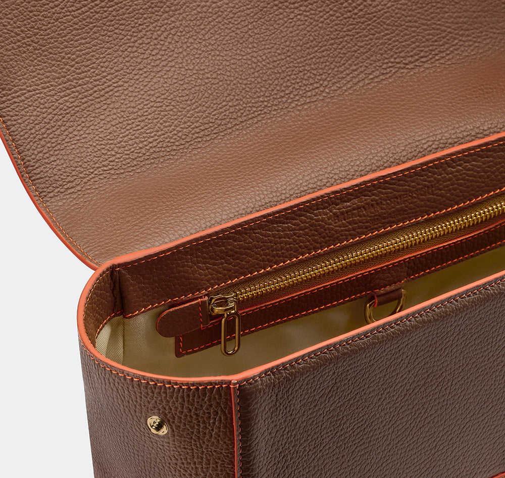 Ella U-zonsondergang